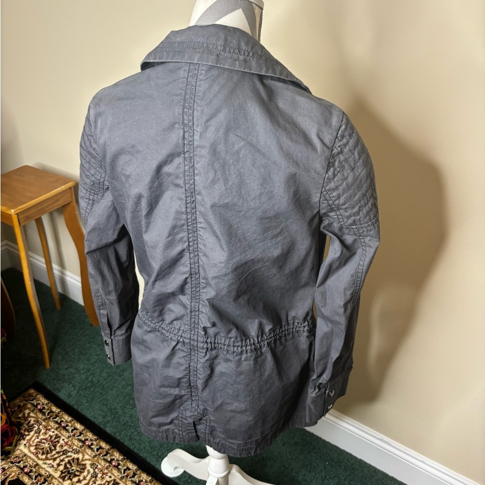 Gray Jacket - Picture 2 of 3